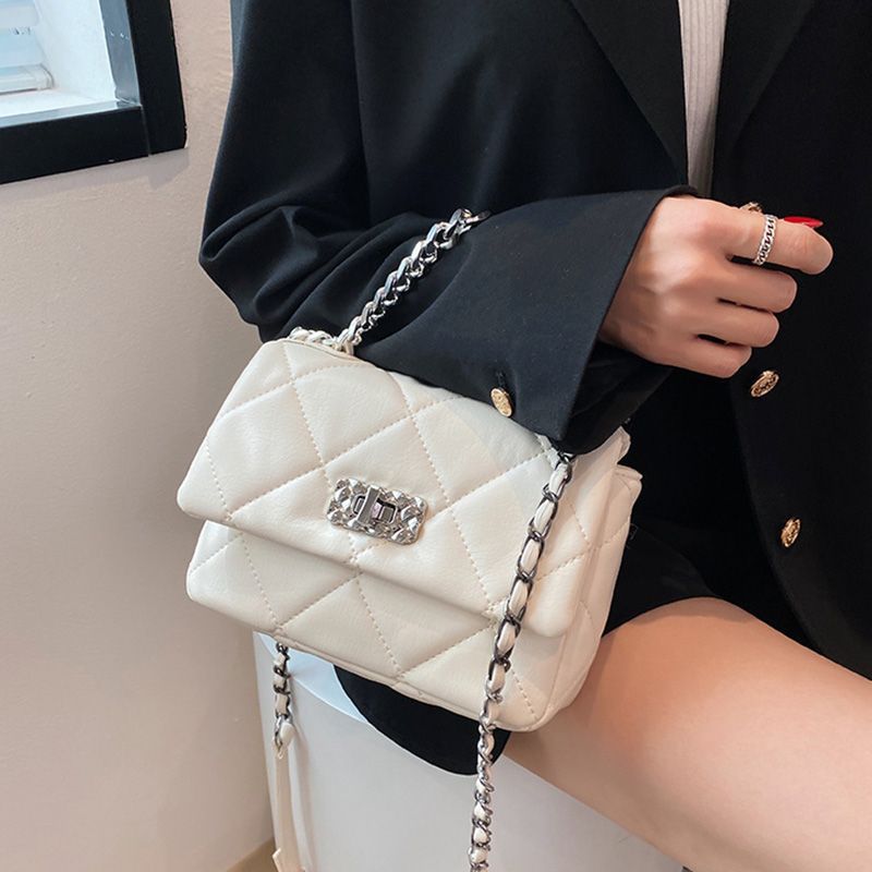 Luxury Quilted long strap bag 🖤
