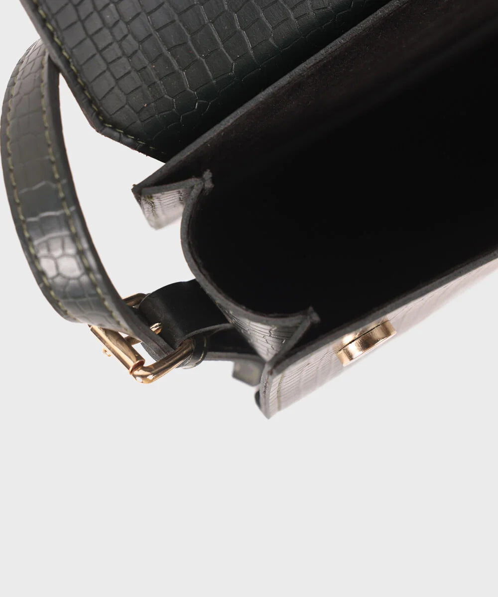 Elegant Shoulder Bag