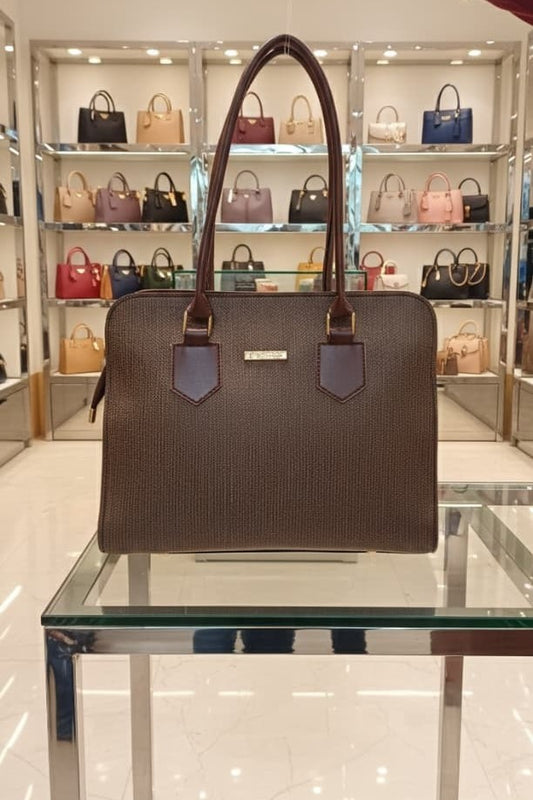 𝐸𝑙𝑒𝑔𝑎𝑛𝑧𝑎 𝐻𝑎𝑛𝑑𝑏𝑎𝑔𝑠