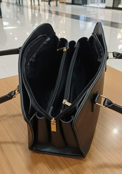 𝐸𝑙𝑒𝑔𝑎𝑛𝑧𝑎 𝐻𝑎𝑛𝑑𝑏𝑎𝑔𝑠